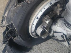 Pecah Ban Sebabkan Kecelakaan Fatal, Pelajari Tips Ini Supaya Tak Berujung Maut Pecah Ban Sebabkan Kecelakaan Fatal, Pelajari Tips Ini Supaya Tak Berujung Maut