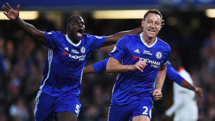 Satu Menit yang Gila untuk John Terry
