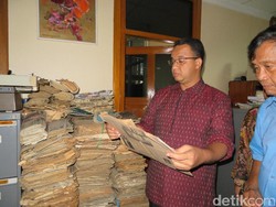 Anies Geleng-geleng Lihat PDS HB Jassin yang Kurang Terurus