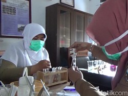 Sidak Pasar di Tasikmalaya, Petugas Temukan Boraks dan Formalin