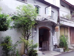 Menelisik Sejarah Kampung Batik Laweyan Solo