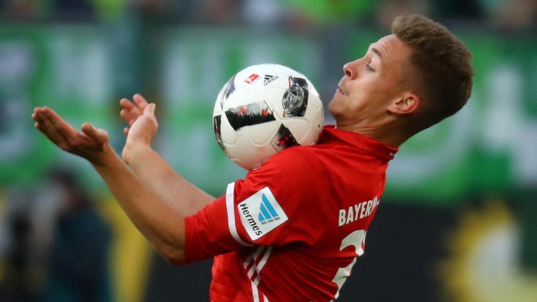 Kimmich Dirumorkan Akan Hengkang, Bayern Berang Kimmich Dirumorkan Akan Hengkang, Bayern Berang