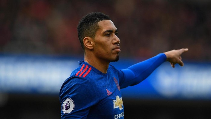 Smalling Melamar di Bali, Menikah di Italia