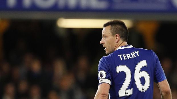 Britain Football Soccer - Chelsea v Watford - Premier League - Stamford Bridge - 15/5/17 Chelsea's John Terry Action Images via Reuters / John Sibley Livepic EDITORIAL USE ONLY. No use with unauthorized audio, video, data, fixture lists, club/league logos or 
