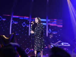 Dua Lipa dan Kecintaannya pada Musik