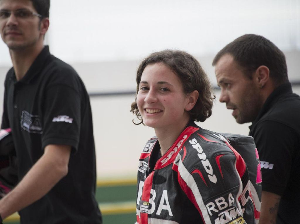 Ana Carrasco, Satu-satunya Pebalap Wanita yang Comeback di Moto3 Tahun Ini