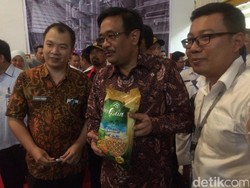 Begini Cara Djarot Cegah Penimbunan Sembako Jelang Ramadan