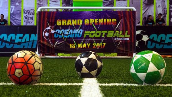 Lapangan Sepakbola Indoor Pertama di Indonesia