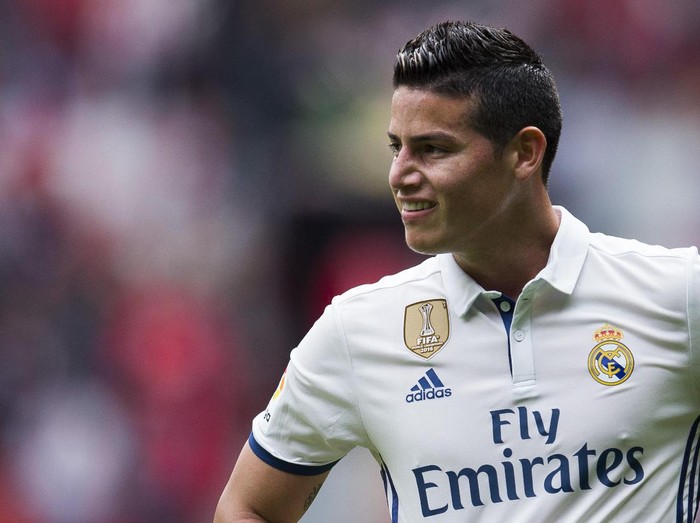 GIJON, SPAIN - APRIL 15: James Rodriguez of Real Madrid reacts during the La Liga match between Real Sporting de Gijon and Real Madrid at Estadio El Molinon on April 15, 2017 in Gijon, Spain.  (Photo by Juan Manuel Serrano Arce/Getty Images)