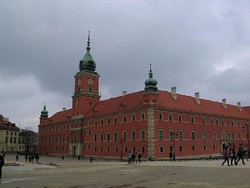 Sepercik Hidayah di Negeri Chopin