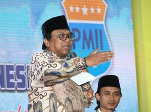 Wakil Ketua MPR Minta Organisasi Mahasiswa Komitmen pada Pancasila Wakil Ketua MPR Minta Organisasi Mahasiswa Komitmen pada Pancasila