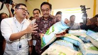 Jelang Ramadan, Djarot Tinjau Food Station