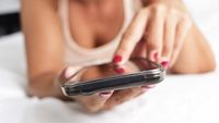 Gaya Kencan Kids Zaman Now di Era Smartphone