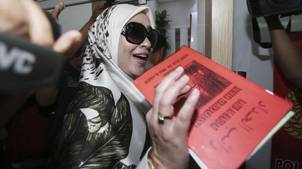 Firza Husein yang dijerat dalam kasus percakapan mesum bersama Rizieq Shihab.