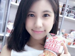 Cuma di Jepang, Wisata Kuliner Mie Instant Dilayani Gadis Cantik