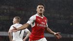 2 Gol Alexis Sanchez Gulung Sunderland