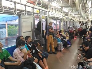Ini Alasan Medis Ibu Hamil Harus Dapat Kursi Prioritas di KRL