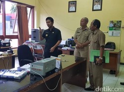 Bupati Emil Bicara Lelang Barang dan Jasa Saat di ULP Trenggalek
