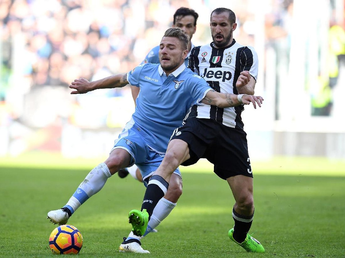 Giorgio Chiellini di laga komitmen dan Lazio-nya. (Foto: Valerio Pennicino/Getty Images)