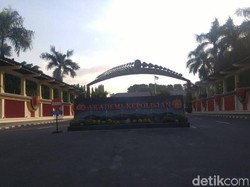 Calon Taruni yang Digagalkan Tes Corona Tanpa Bukti Ranking 1