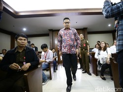 Brotoseno Dituntut 7 Tahun dan Denda Rp 300 Juta