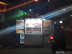 Risiko Jualan Obat Kuat Kaki Lima: Kena Razia Petugas BPOM