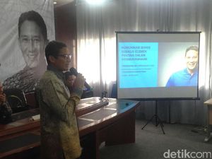 Sandiaga Uno Berbagi Tips Sukses Jadi Pengusaha ke Mahasiswa USU Sandiaga Uno Berbagi Tips Sukses Jadi Pengusaha ke Mahasiswa USU