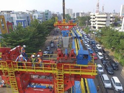 Konstruksi Utama LRT Jakarta Rampung Agustus 2018