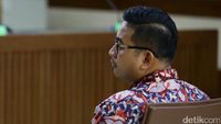 Brotoseno Dituntut 7 Tahun Penjara