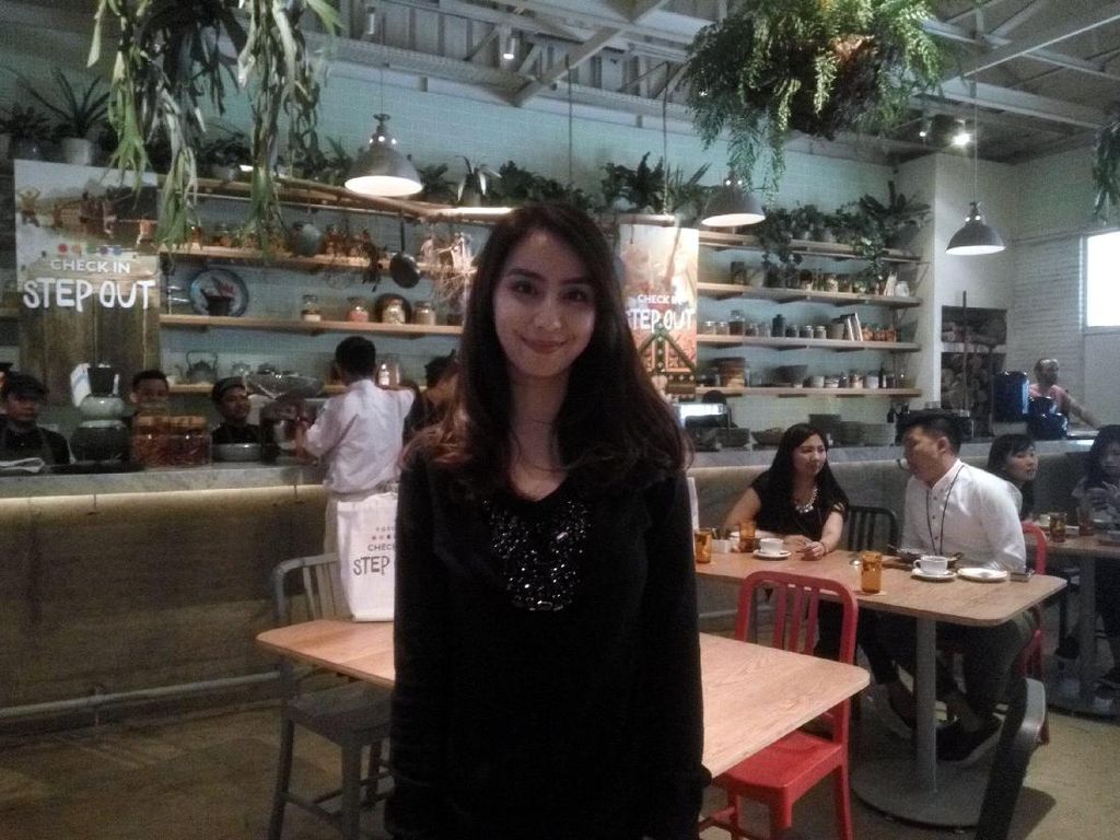 Foto Pakai Baju Ketat, Clairine Clay Disorot Netizen Foto Pakai Baju Ketat, Clairine Clay Disorot Netizen