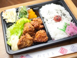 Mau Makan Hemat Saat di Jepang? Nikmati Saja 6 Makanan Praktis dan Terjangkau Ini