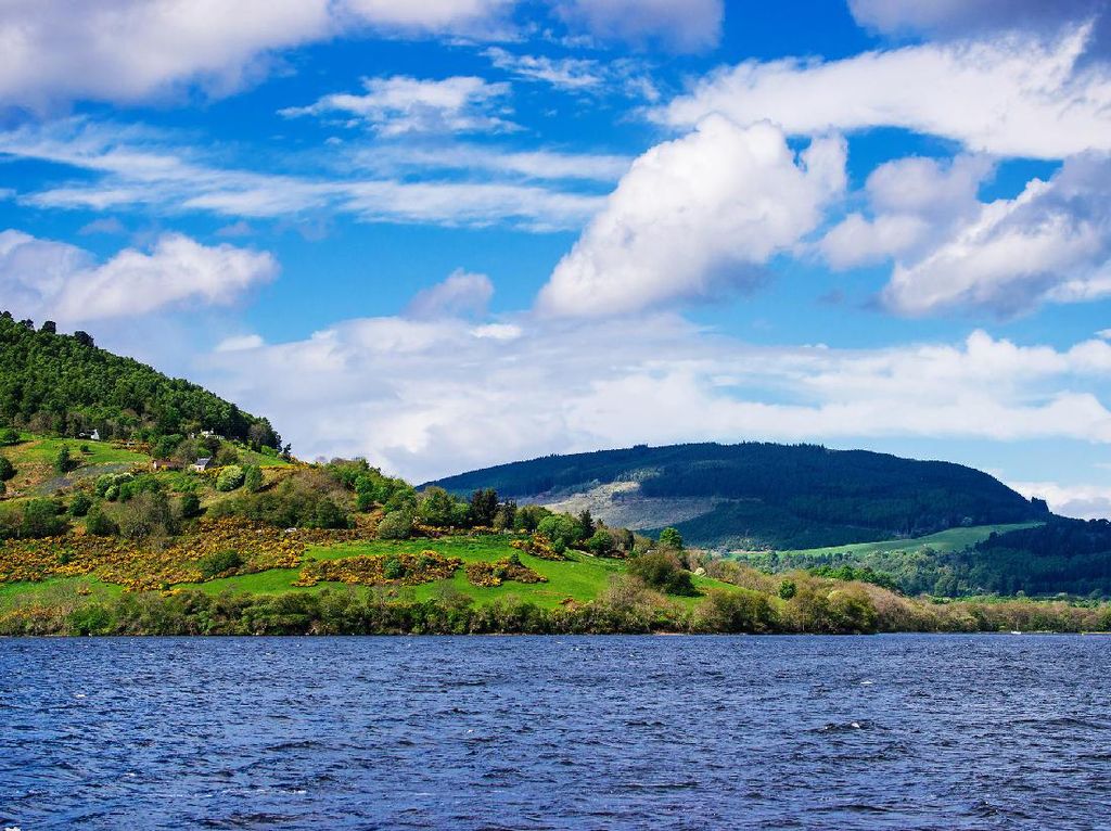 Misteri Loch Ness, Danau Dihuni Monster di Skotlandia Misteri Loch Ness, Danau Dihuni Monster di Skotlandia