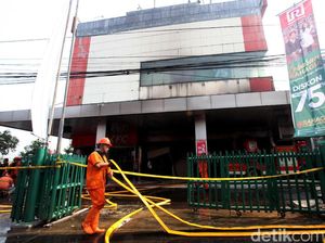 Kerugian Kebakaran Ramayana Pasar Minggu Capai Rp 5 Miliar