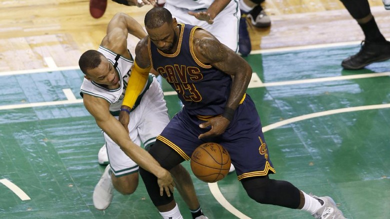 James dan Love Bawa Cavs Kalahkan Celtics James dan Love Bawa Cavs Kalahkan Celtics
