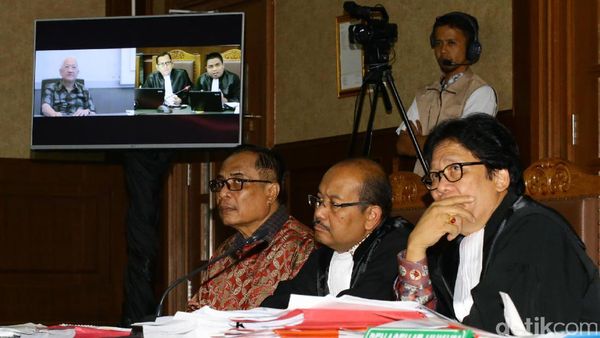 Paulus Tannos Bersaksi Lewat Telekonferensi