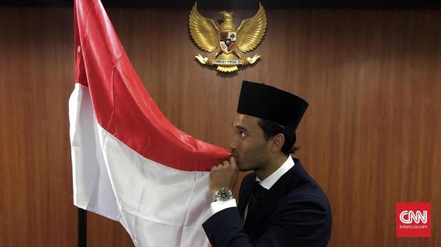 AFC Mempertanyakan Status WNI, Ezra Walian Bingung