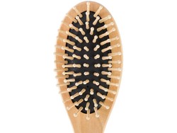 Perlukah Mencuci Sisir Secara Teratur?