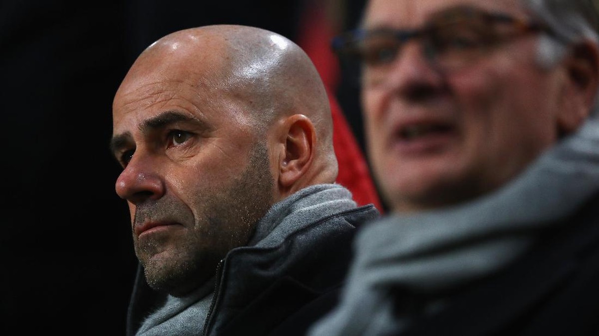 Pelatih Ajax Amsterdam, Peter Bosz. (Foto: Dean Mouhtaropoulos/Getty Images)
