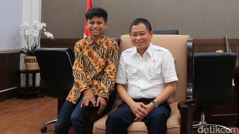 Begini Cara Naufal Raziq Bikin Listrik dari Pohon Kedondong