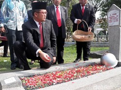 Pesan Menkominfo untuk Cegah Virus Bergentayangan