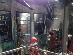 Kebakaran di Stasiun Klender Padam, Kantor dan Loket Hangus