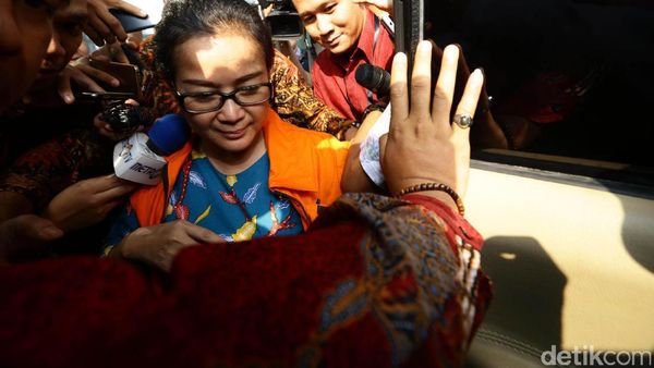Miryam Kembali Jalani Pemeriksaan di KPK
