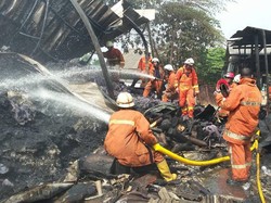 Kebakaran Terjadi di Ciracas dan Depan Makam Jeruk Purut