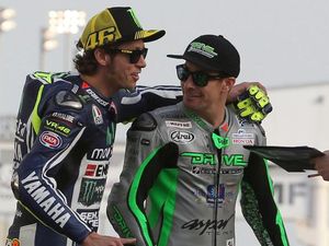 Rossi, Hayden, dan Titel Juara Dunia