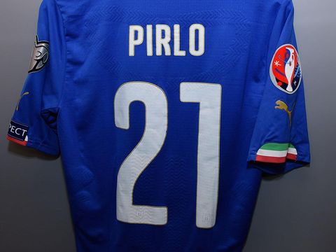 Keindahan Sepakbola yang Berhasil Pirlo Lukiskan Melalui Kata-kata