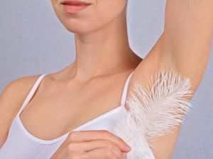 5 Krim Pemutih Ketiak dan Bagian Lipatan yang Kasar dan Menggelap