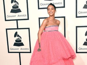 Foto: 15 Penampilan Rihanna yang Mencuri Perhatian Foto: 15 Penampilan Rihanna yang Mencuri Perhatian