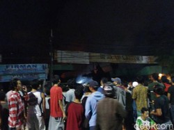 Api yang Membakar Bengkel dan Gudang di Pasar Minggu Sudah Padam
