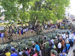 Banyak Korban Berjatuhan, Puluhan Ribu Botol Miras di Bandung Dimusnahkan