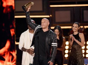 Vin Diesel vs Dwayne Johnson, Siapa Aktor Termahal 2017? Vin Diesel vs Dwayne Johnson, Siapa Aktor Termahal 2017?